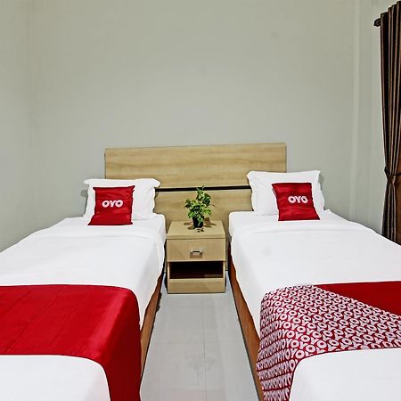 Oyo 91617 Hotel Mutiara Lombok Luaran gambar