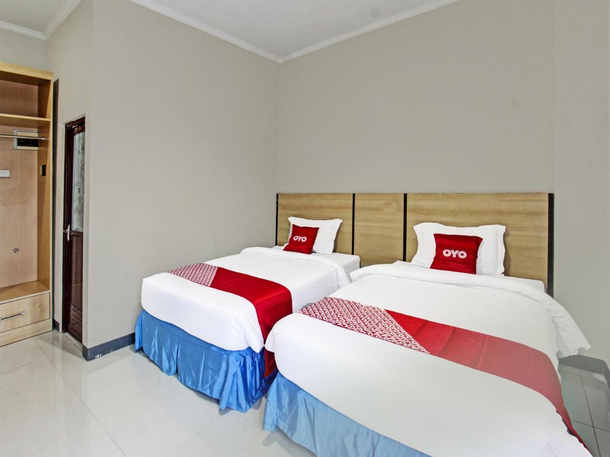 Oyo 91617 Hotel Mutiara Lombok Luaran gambar