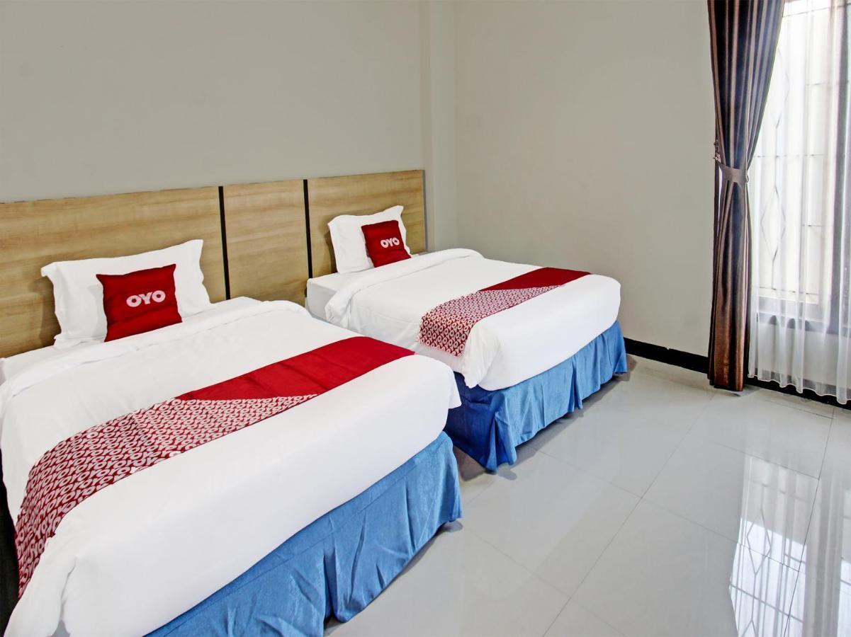 Oyo 91617 Hotel Mutiara Lombok Luaran gambar